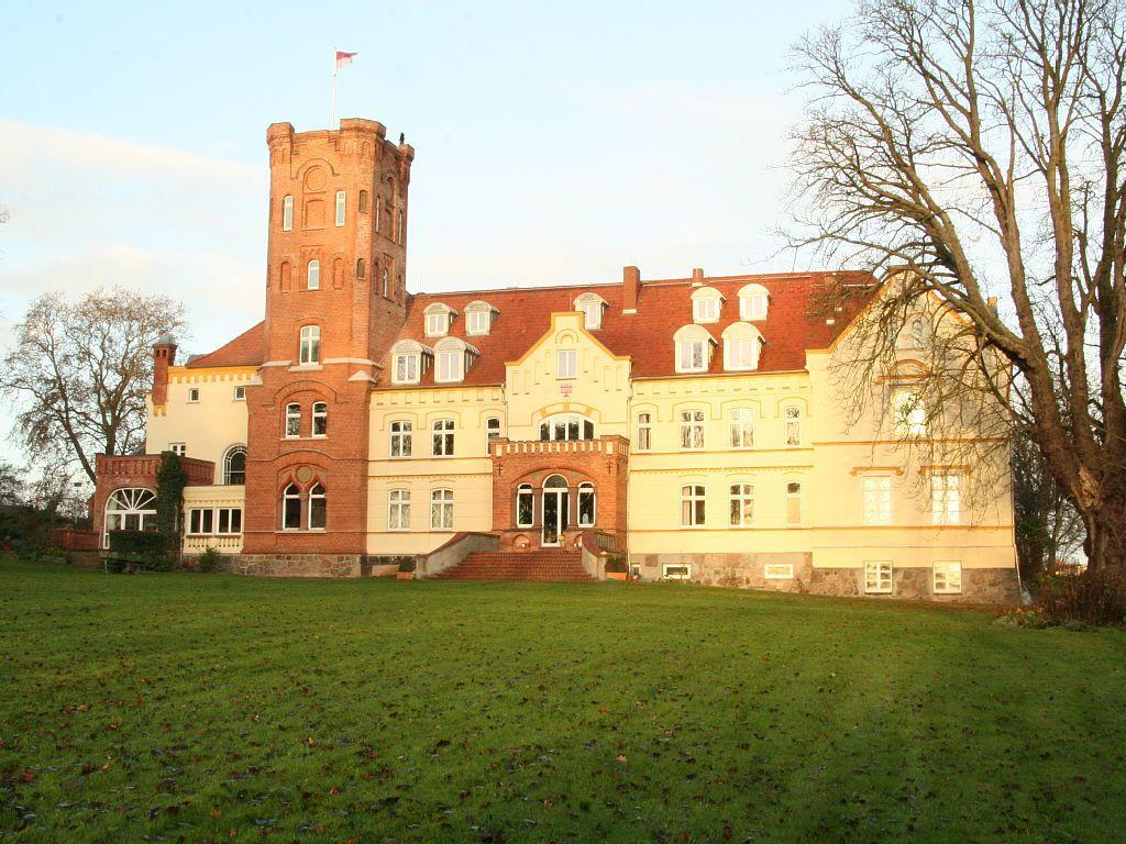 Schloss Lelkendorf, Fewo Hoppenrade Exterior foto